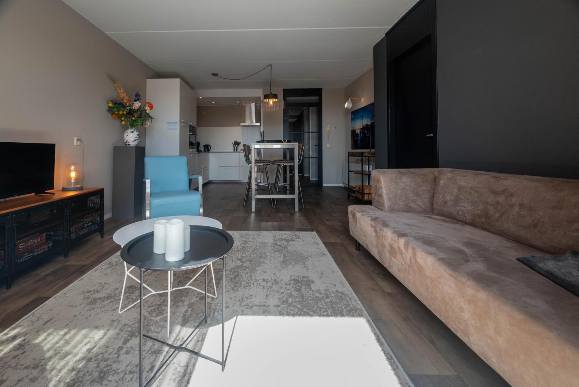 Zuiderzeestate 35, Prachtig Appartement Aan Het Ijsselmeer Makkum Kültér fotó