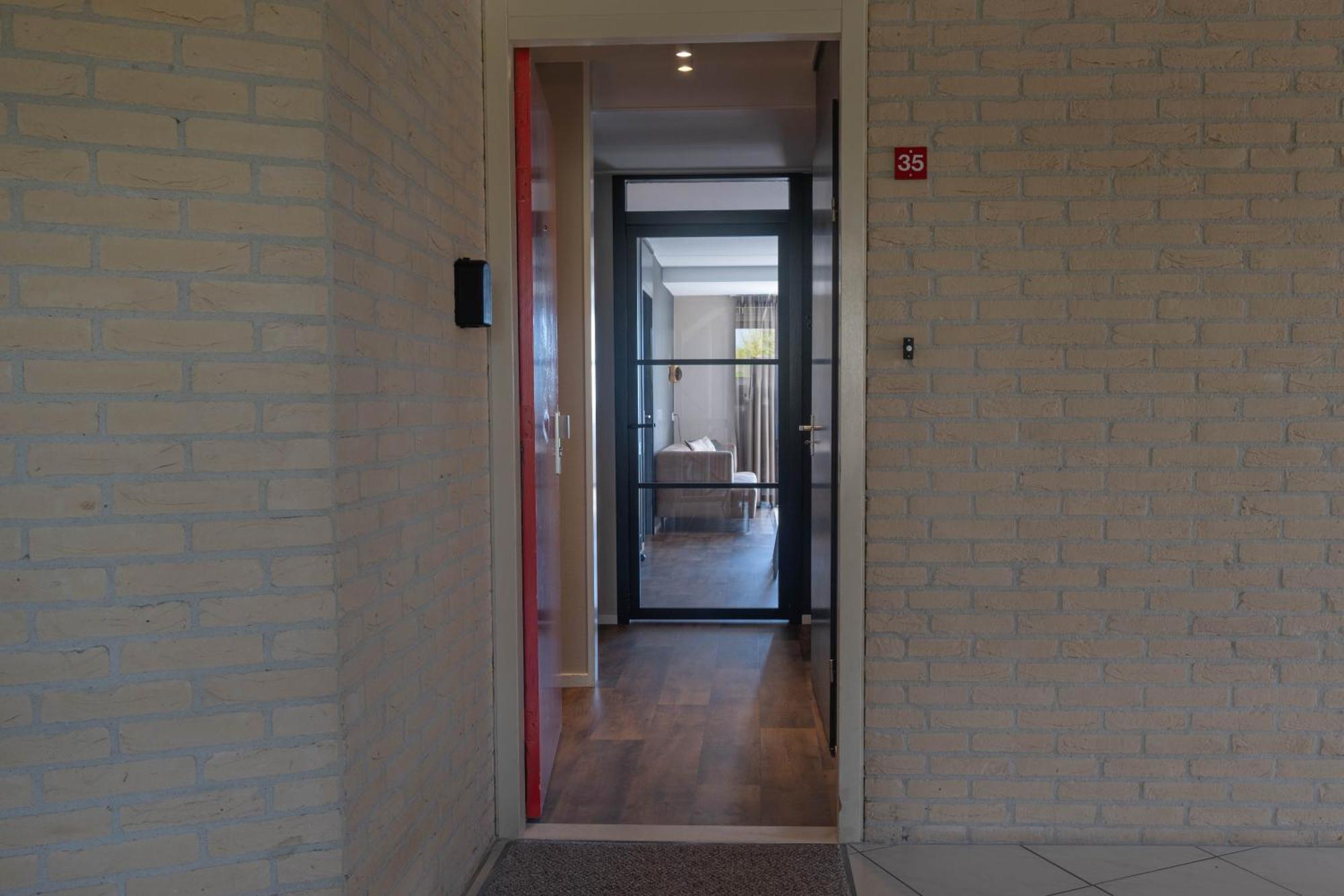 Zuiderzeestate 35, Prachtig Appartement Aan Het Ijsselmeer Makkum Kültér fotó